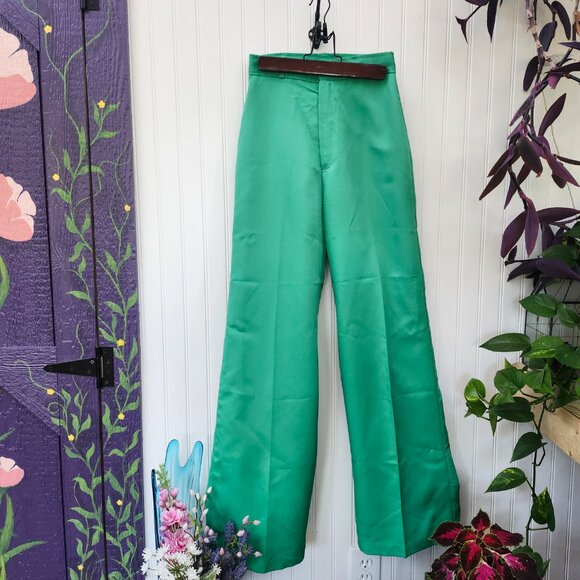 Vintage 1970's Minty Shamrock Green Wide Leg Pants by Whats-in-a-name - Picture 2 of 16